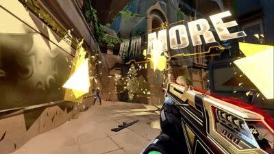 Paket Terkemuka Tiba dengan Vandal Emas dan Pisau Kupu-kupu